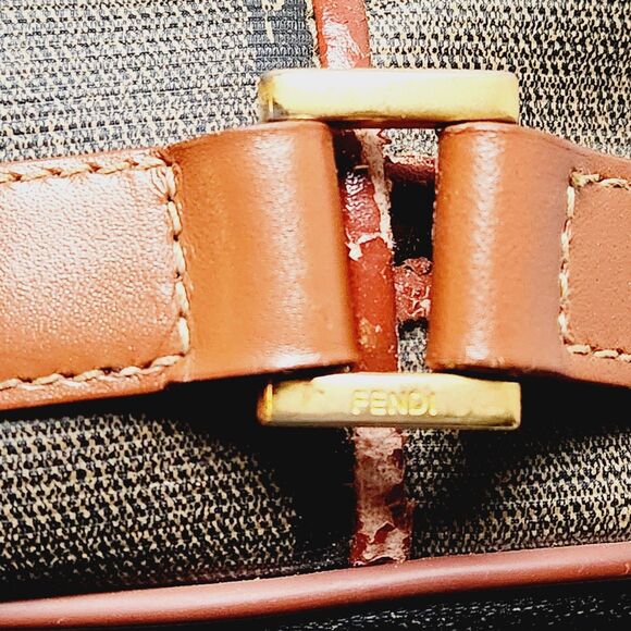 Vintage Fendi Penguin Striped Leather Shoulder Bag Multicolor Zip VTG Designer - Picture 6 of 16